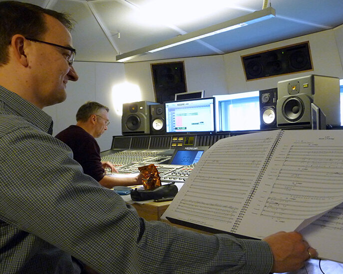 Soundtechniker Roland Häring und Matthias Lange im Streetlife Studio