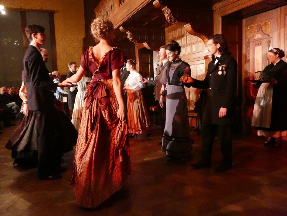 OttilieCast_Schlossgäste_Quadrille